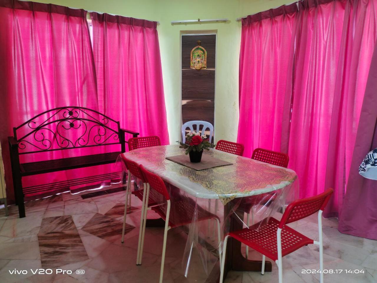 Gharoda Pd Homestay Bview Порт-Диксон Экстерьер фото